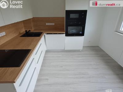 Pronájem bytu 2+1 Benešov nad Ploučnicí, Sídliště č. 3