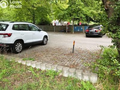 Аренда парковки Praha, Kudrnova č. 3