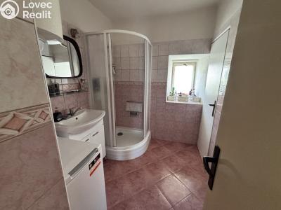 Sale family house Drahouš č. 9