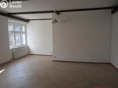 Pronájem bytu 1+KK Zlín, Štefánikova č. 3