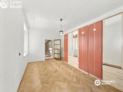 Sale family house Zakřany č. 5