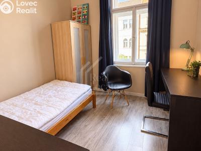 Продаж квартири 4+KK Praha, Korunní č. 3