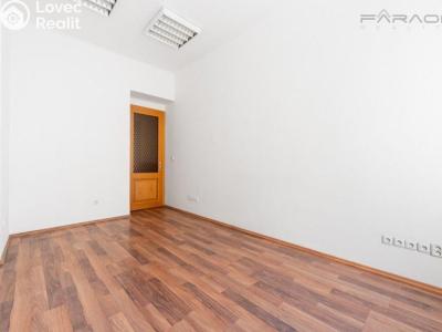 Pronájem kanceláře Praha č. 8