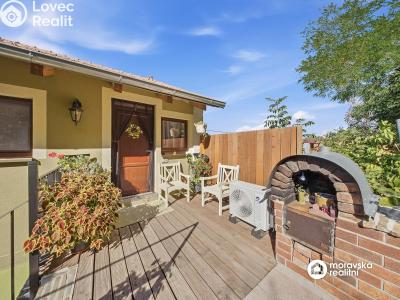 Sale multi-gen house Dolní Kounice, Skalní č. 26