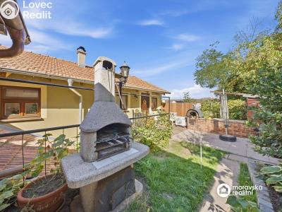 Sale multi-gen house Dolní Kounice, Skalní č. 35