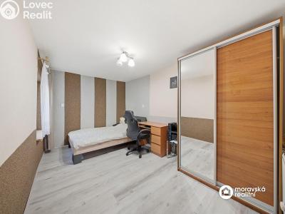 Продаж багатогенного будинку Dolní Kounice, Skalní č. 22