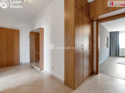 Prodej bytu 2+KK Praha 15, Padovská č. 10