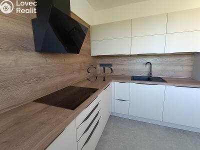 Rent apartment 2+1 Sokolov, Slavíčkova č. 2