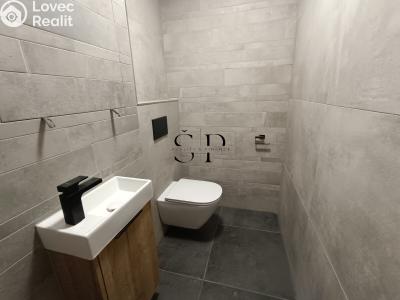 Rent apartment 2+1 Sokolov, Slavíčkova č. 6