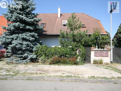Продаж сімейного будинку Rohatec, Zahradní č. 2