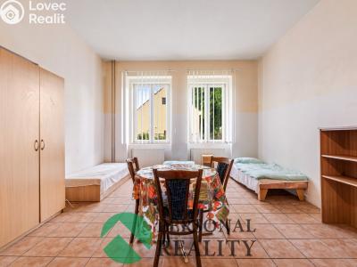 Продаж сімейного будинку Podbořany, Dukelská 295 č. 20