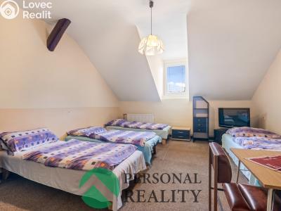 Продаж сімейного будинку Podbořany, Dukelská 295 č. 37