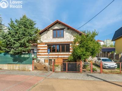 Продаж сімейного будинку Plzeň, Slovanské údolí č. 2