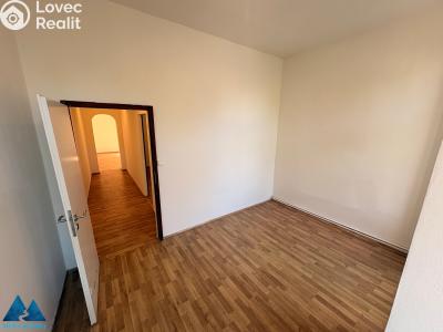 Rent apartment 3+1 Hostinné č. 13