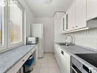 Pronájem bytu 3+1 Pardubice, Na Drážce 345 č. 2