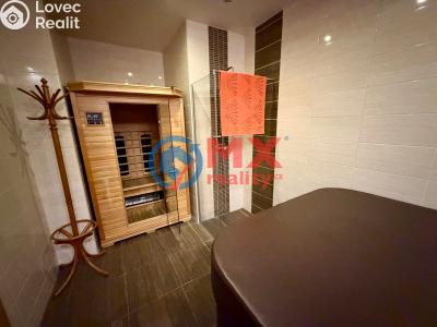 Sale hotel Sobotín č. 27