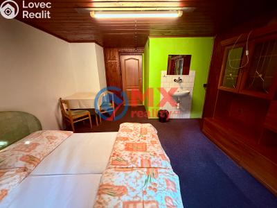 Sale hotel Sobotín č. 40
