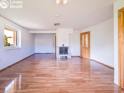 Sale family house Třešovice č. 2