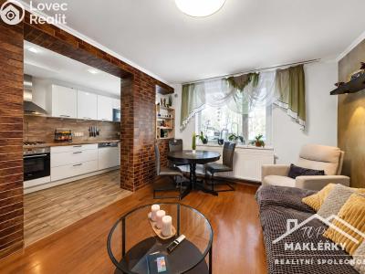 Sale apartment 3+1 Brandýs nad Labem-Stará Boleslav, Neratovická č. 27