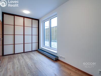 Rent apartment 3+KK Praha, Bohdanečská č. 11