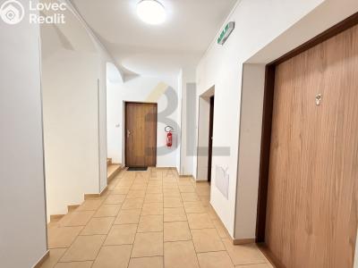 Продажа многоквартирного дома Hodonín, Nádražní řádek č. 6