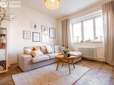 Prodej bytu 2+1 Praha, Hartigova č. 3