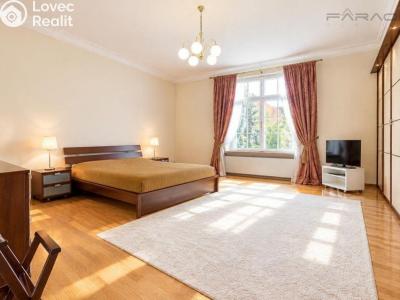 Rent apartment 5+1 Praha, Na Míčánce č. 10