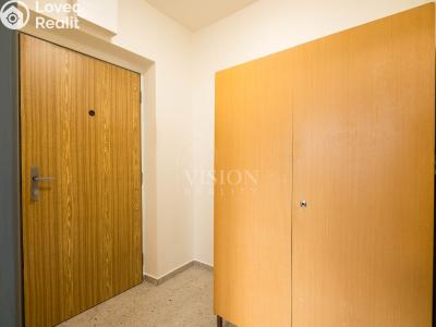 Sale apartment 1+KK Jindřichův Hradec, Jarošovská č. 10