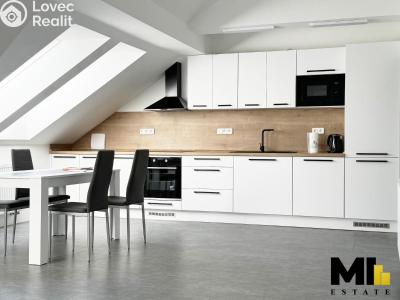 Продаж квартири 3+1 Pardubice, Staňkova 1380 č. 7