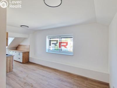 Rent apartment 2+KK Šternberk, Uničovská č. 6