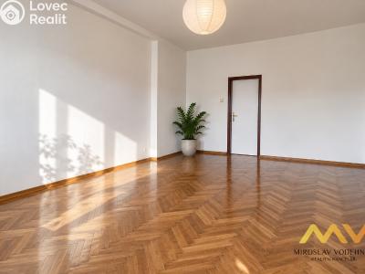 Rent apartment 3+1 Hradec Králové, náměstí 5. května č. 4
