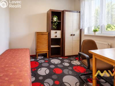 Rent apartment 3+1 Hradec Králové, náměstí 5. května č. 9