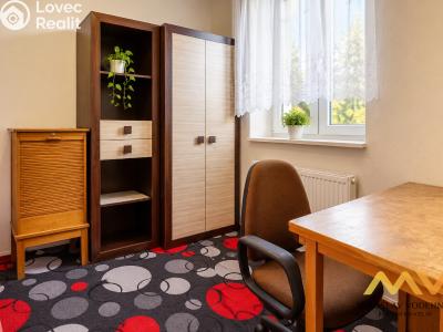 Rent apartment 3+1 Hradec Králové, náměstí 5. května č. 10