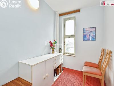 Продажа квартиры 3+1 Praha 5, Urbanova č. 14