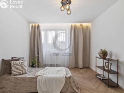 Sale apartment 3+KK Praha, Pod Rapidem č. 3