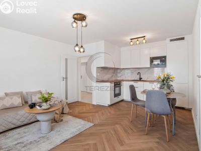 Sale apartment 3+KK Praha, Pod Rapidem č. 4
