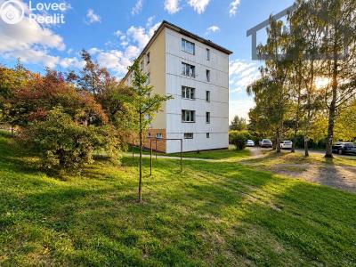 Sale apartment 3+1 Tachov, Pod Svahem 1387 č. 32