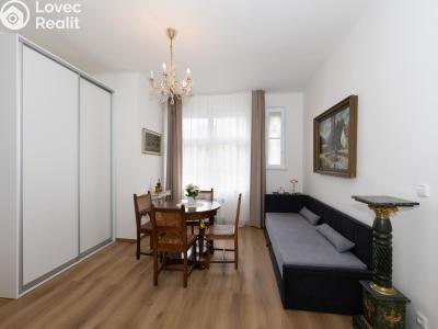 Rent apartment 2+KK Praha, Neklanova č. 2