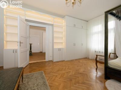 Rent apartment 2+KK Praha, Neklanova č. 11
