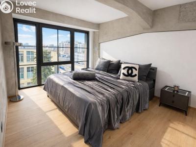 Sale apartment 3+KK Praha, Kolbenova č. 5