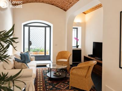 Rent apartment 3+1 Praha, Hořejší nábřeží č. 5