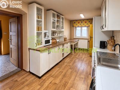 Sale family house Halenkov č. 17