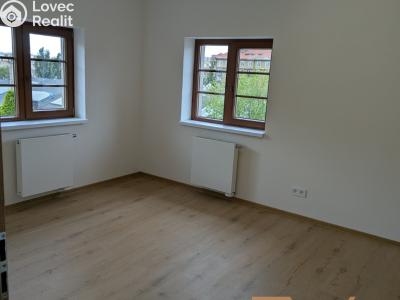 Pronájem bytu 3+KK Praha, Jeseniova č. 15