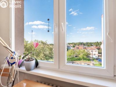 Prodej bytu 4+KK Praha, Kostřínská č. 8