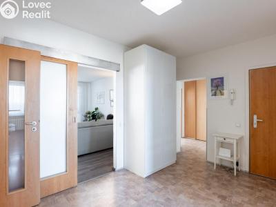 Prodej bytu 4+KK Praha, Kostřínská č. 12