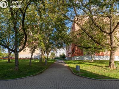 Prodej bytu 4+KK Praha, Kostřínská č. 18