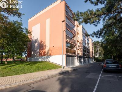 Prodej bytu 4+KK Praha, Kostřínská č. 19