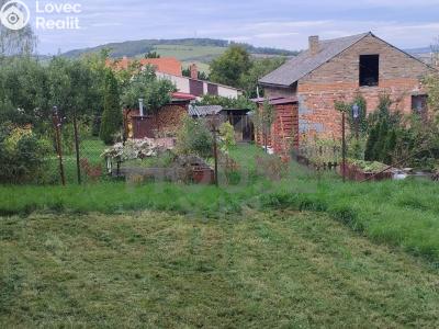 Sale family house Suchomasty č. 14