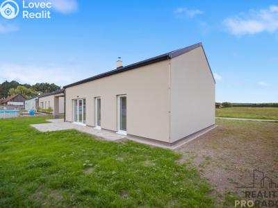 Prodej rodinného domu Kladruby nad Labem č. 16