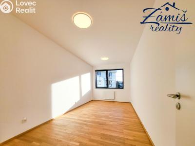 Аренда квартиры 2+KK Kladno, Lesík 3556 č. 17